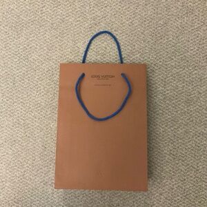 Louis Vuitton paper shopping bag